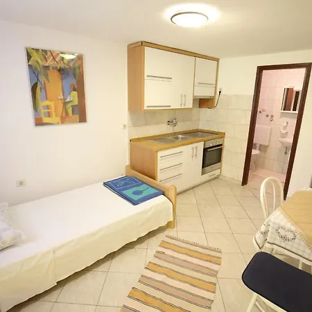 Apartments Paleka Petrcane Exterior photo