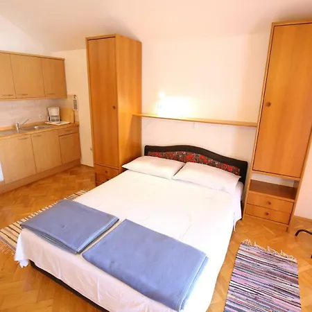 Apartments Paleka Petrcane Exterior photo