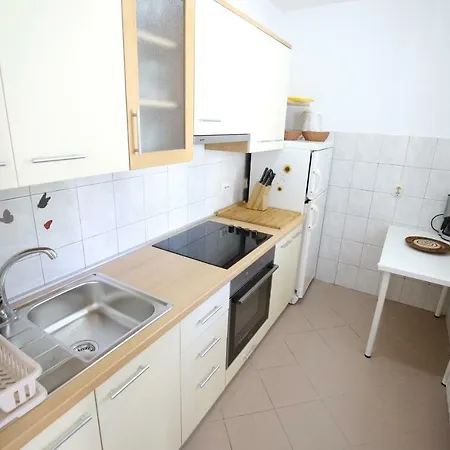Apartments Paleka Petrcane Exterior photo