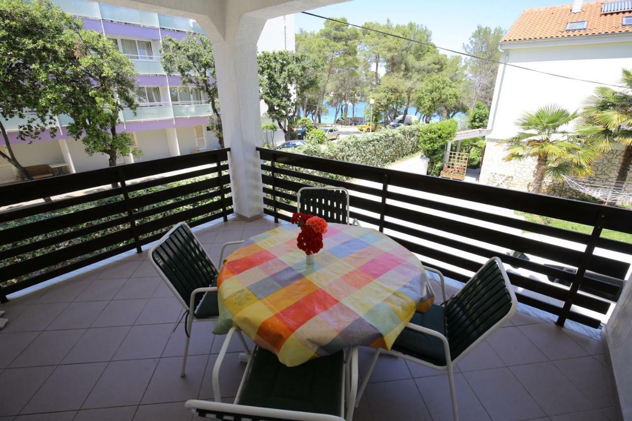 Apartment Paleka *