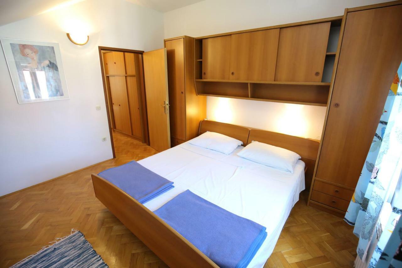 Apartment Paleka *