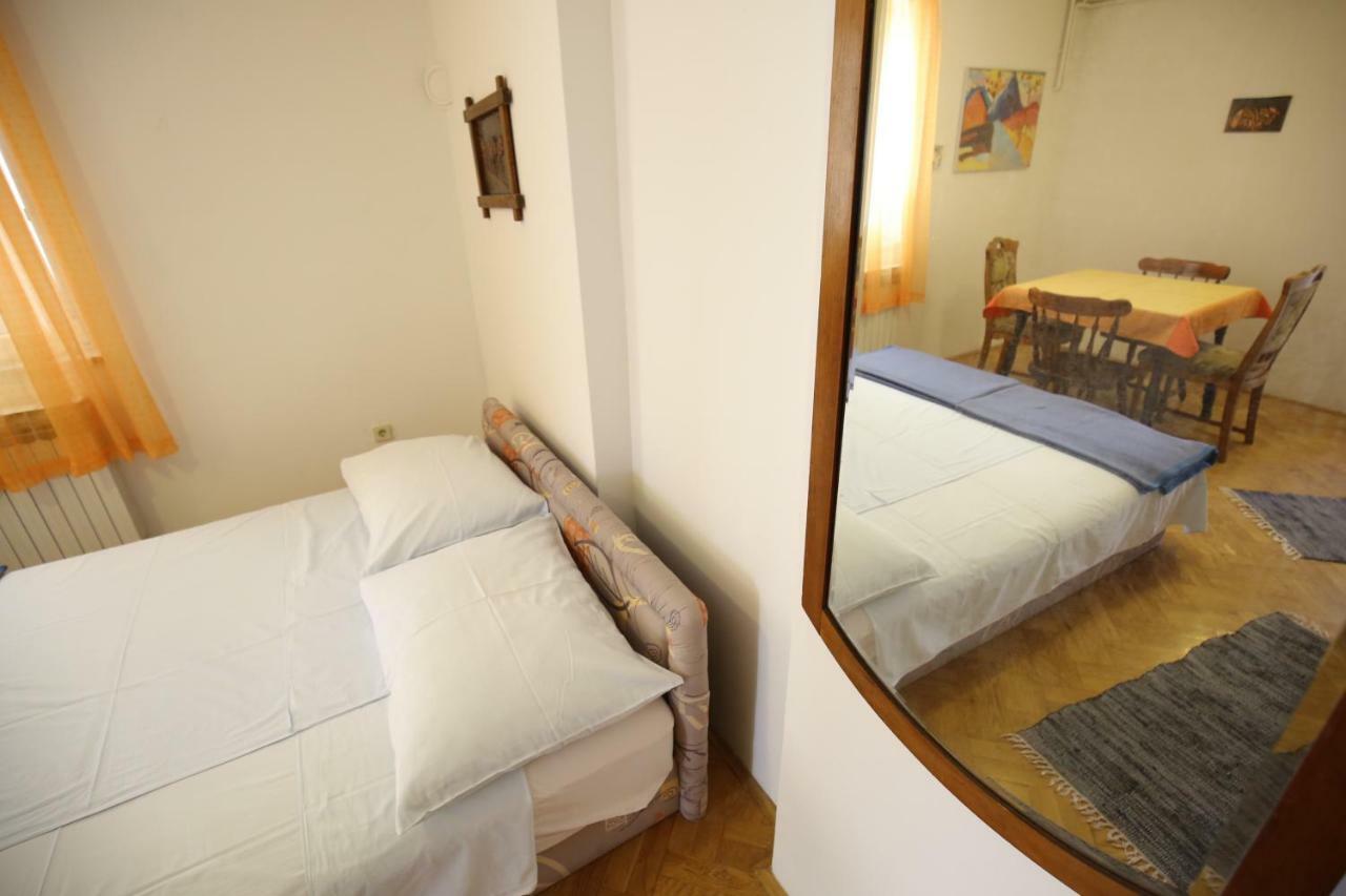 Paleka Apartment *